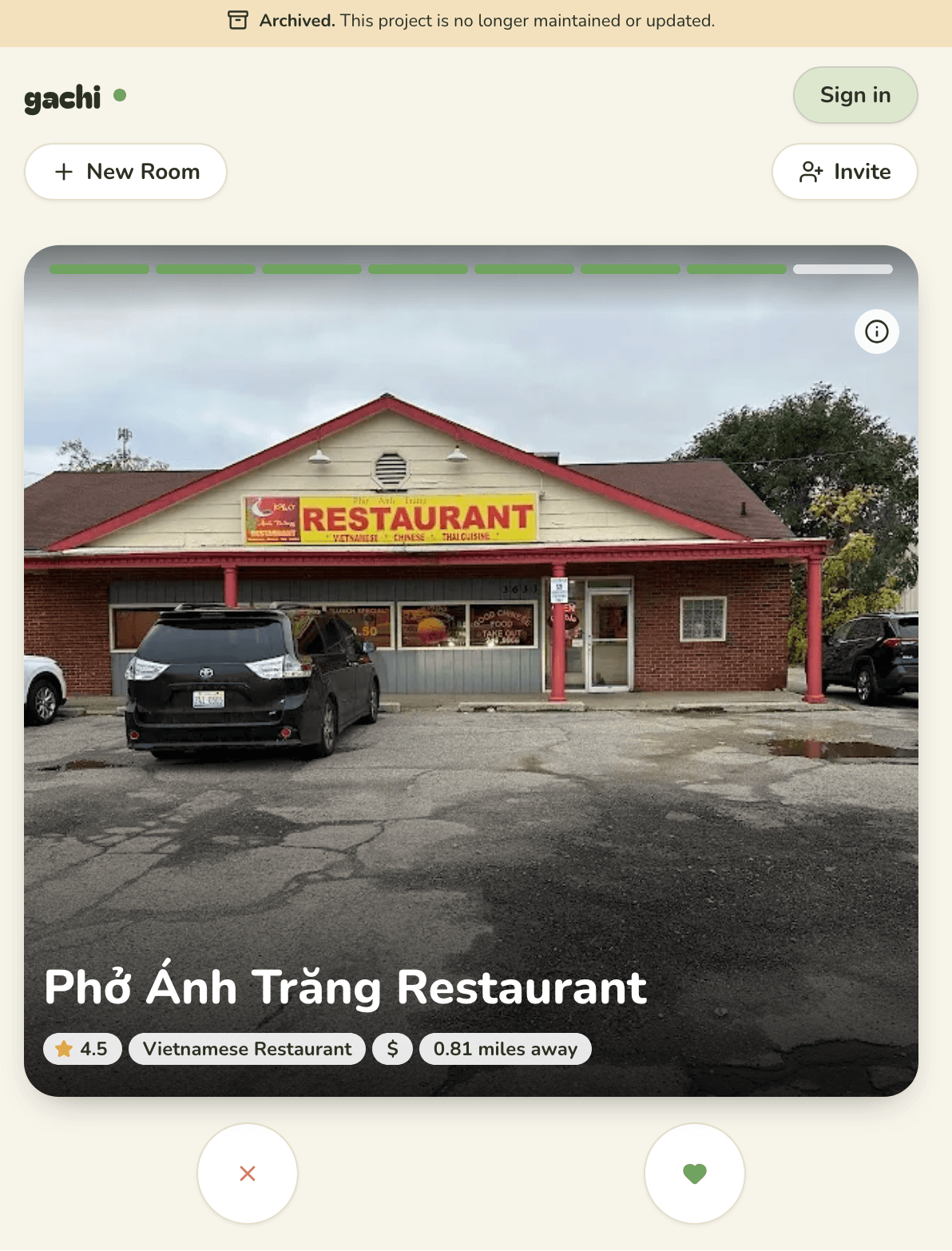Gachi restaurant selection with like and skip controls